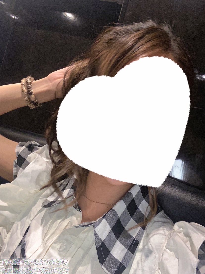 シオリ_img1 | 逆いちゃキャバ 新橋 CLUB LOVEST ラベスト