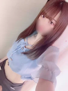 ナルミ