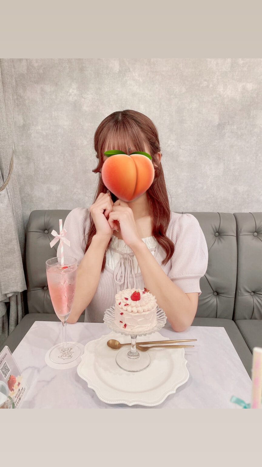 ももブログ ショートケーキ🍰💕 - 逆いちゃキャバ 新橋 CLUB LOVEST ラベスト