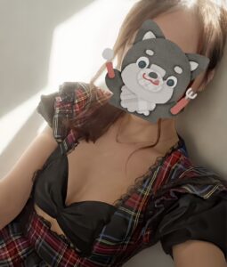 シオリ