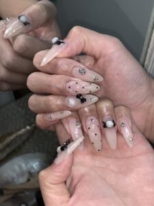 ももブログ NEWネイル💅🏻💞
