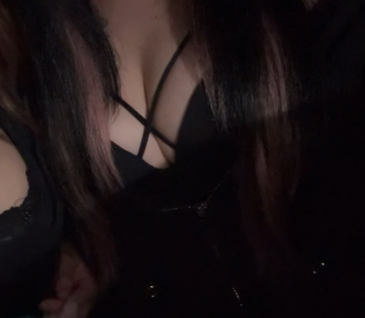 サイチブログ 今日出勤‼️ - 逆いちゃキャバ 新橋 CLUB LOVEST ラベスト