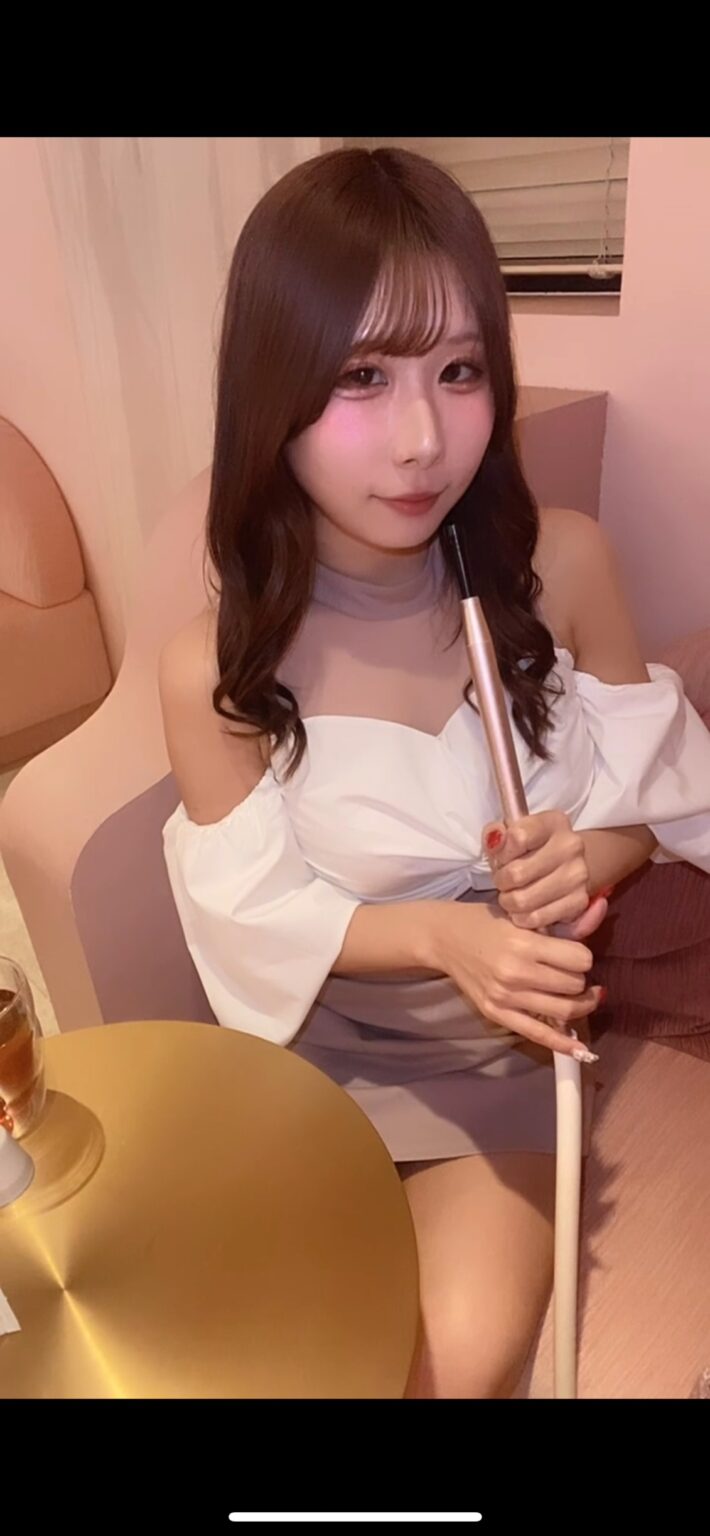 ももブログ 週初め❣️ - 逆いちゃキャバ 新橋 CLUB LOVEST ラベスト