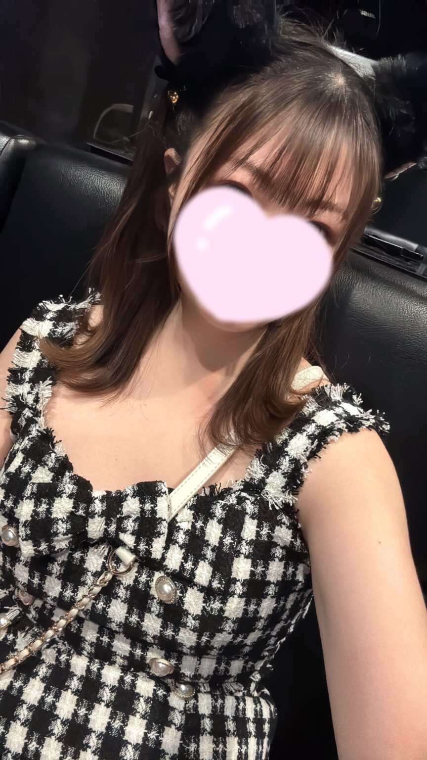 ナツミブログ 出勤🎀 - 逆いちゃキャバ 新橋 CLUB LOVEST ラベスト