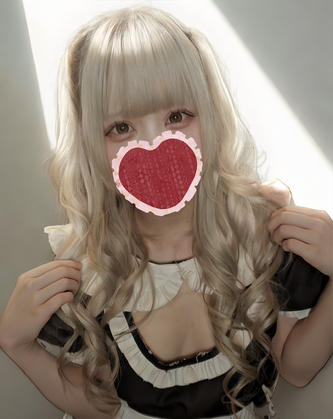 める_img3 | 逆いちゃキャバ 新橋 CLUB LOVEST ラベスト