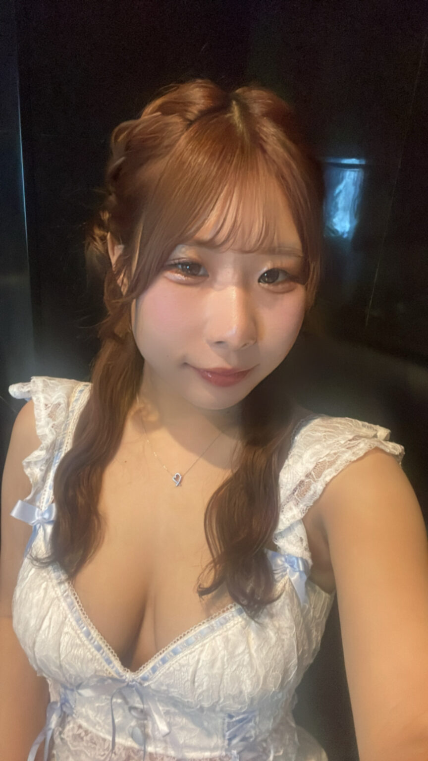 ももブログ 華金💝 - 逆いちゃキャバ 新橋 CLUB LOVEST ラベスト