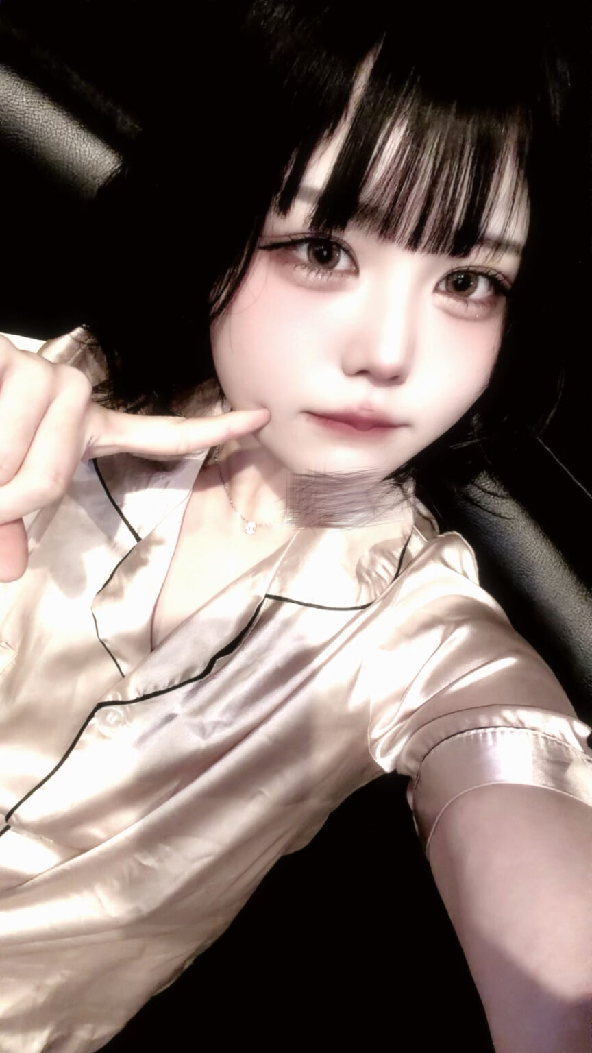 むむ_img2 | 逆いちゃキャバ 新橋 CLUB LOVEST ラベスト