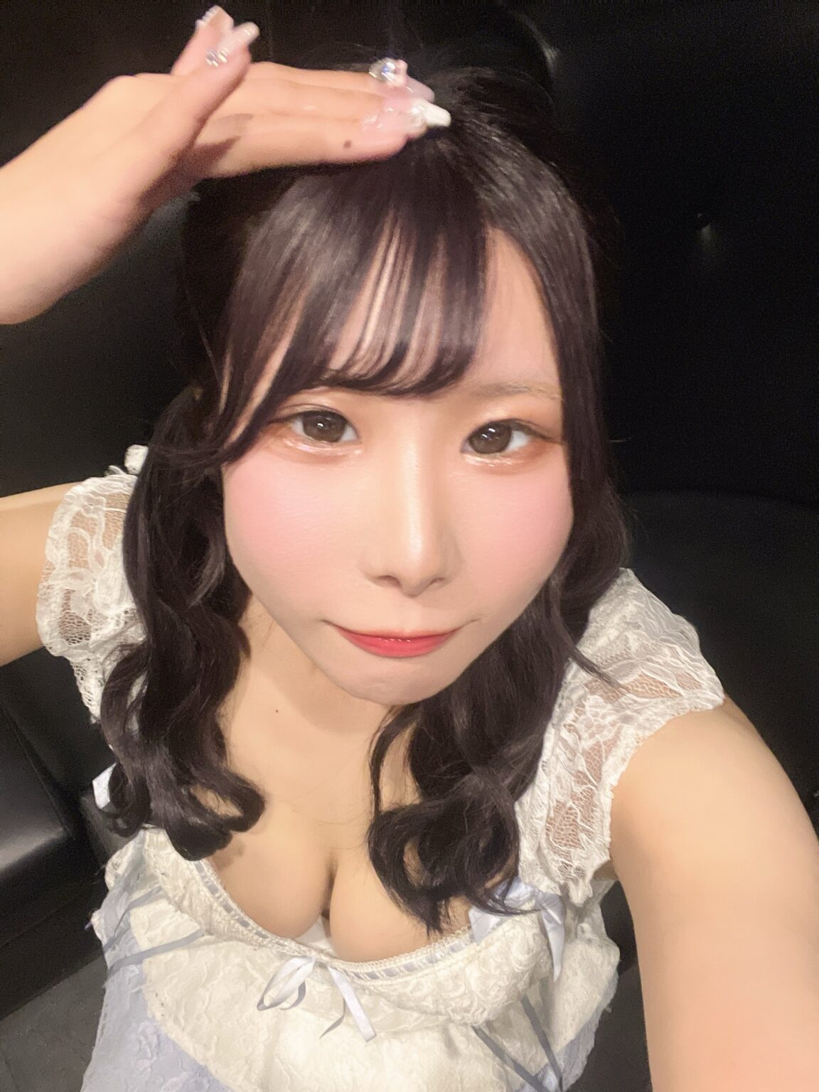 ももブログ イメチェン🎀 - 逆いちゃキャバ 新橋 CLUB LOVEST ラベスト