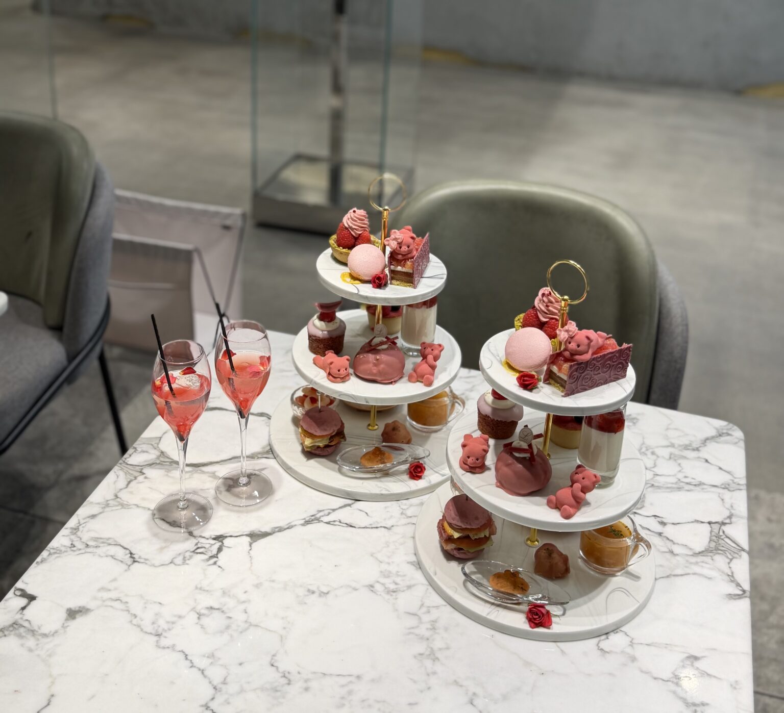 るいブログ すいようび！！ - 逆いちゃキャバ 新橋 CLUB LOVEST ラベスト