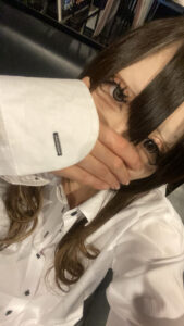 ワイシャツでーい😼💖