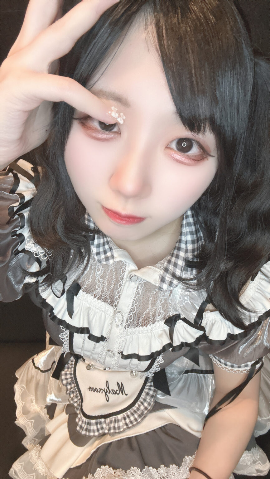 ゆきのブログ 金曜日❕ - 逆いちゃキャバ 新橋 CLUB LOVEST ラベスト