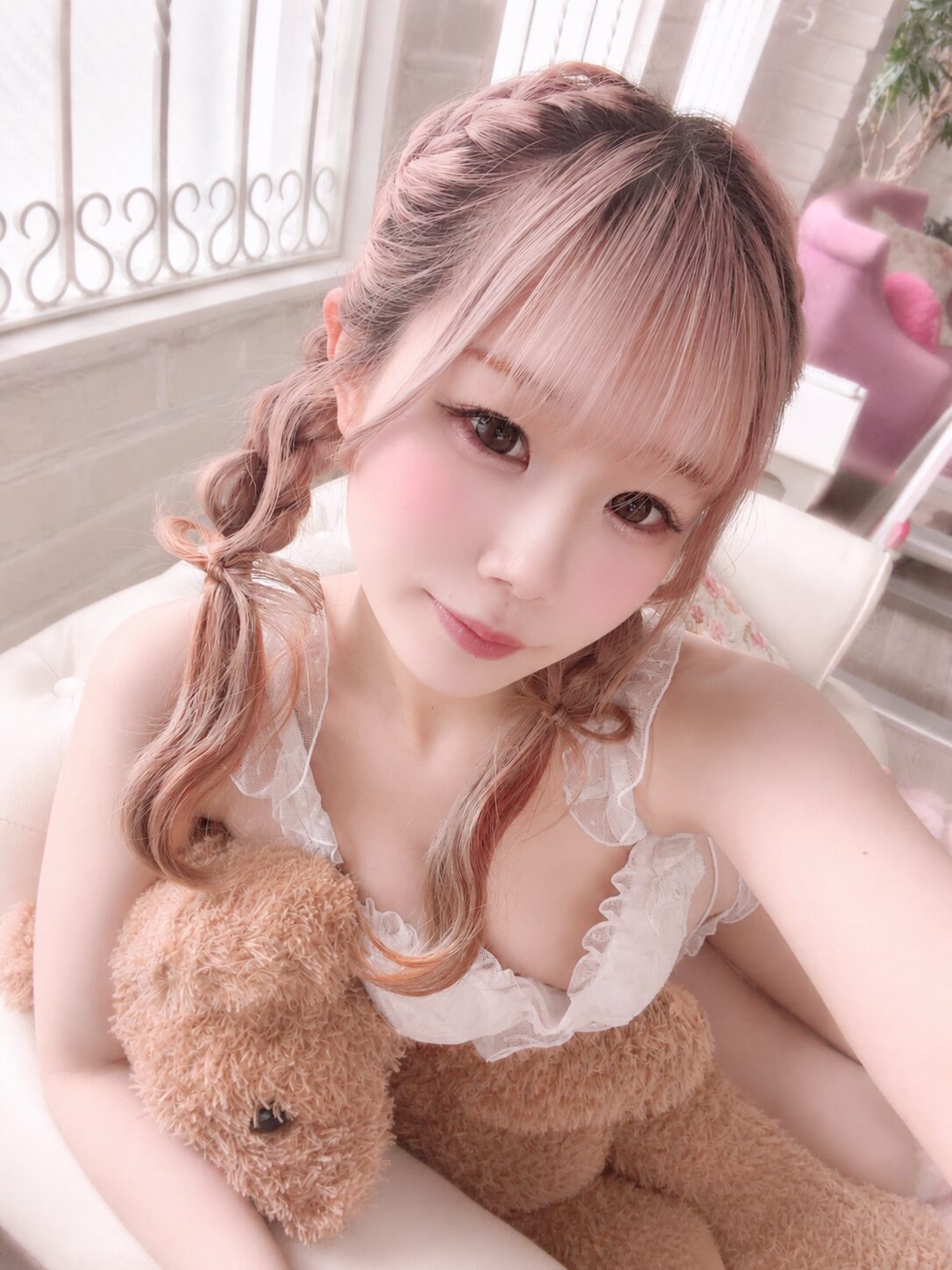 しゅ! - 逆いちゃキャバ 新橋 CLUB LOVEST ラベスト