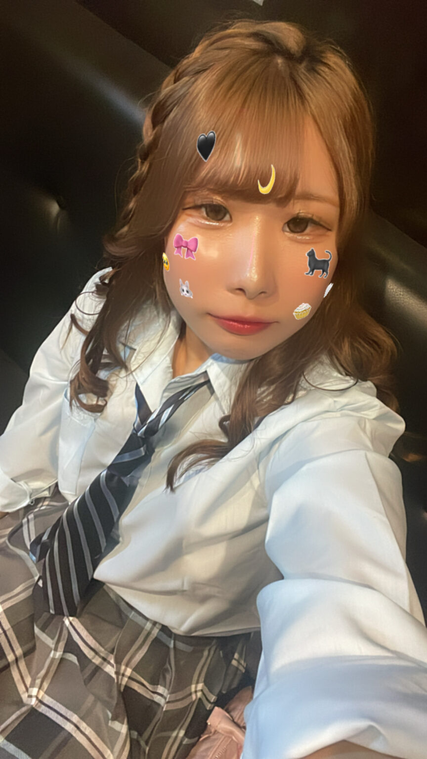 水曜日💧️🩵 - 逆いちゃキャバ 新橋 CLUB LOVEST ラベスト