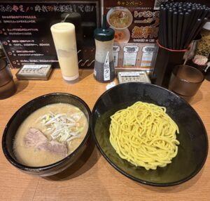 やっほｰｰｰ‎(੭ ᵒ̴̶̷̤ᴗᵒ̴̶̷̤)੭